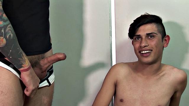 Real amateur DILFS fuck skinny Latino in 3some