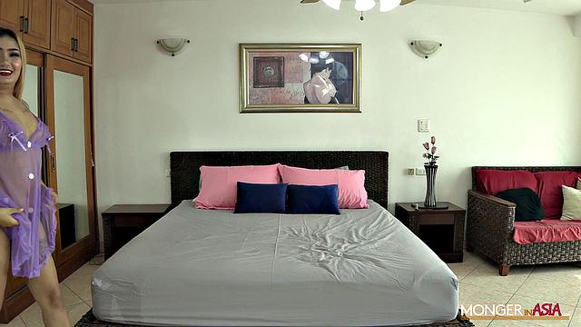 Sexy Thai Blond Gets Down and Dirty with Vibrator!