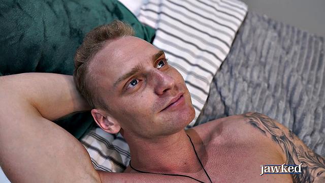 Martin Spell gets wild with another man and can't hold back