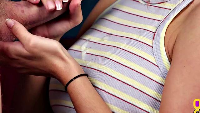 Amateur 21yo CFNM gal with glasses sucks n jerks cock 4 cum