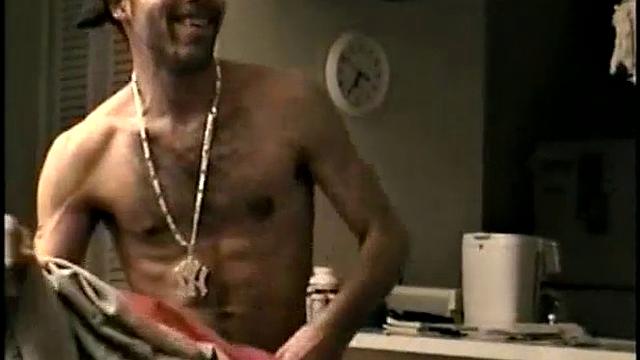 Гей-минет по расписанию - снова пришёл вкусить сперму друга.