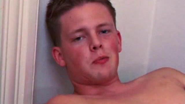 Trent and Law take off their clothes and Trent goes right for Law's dick. Trent sucks that meat, while Law talks dirty to the camera. Trent gets excited, so Law starts to give him some head.