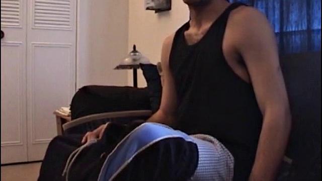 Straight Enrique Gives Head