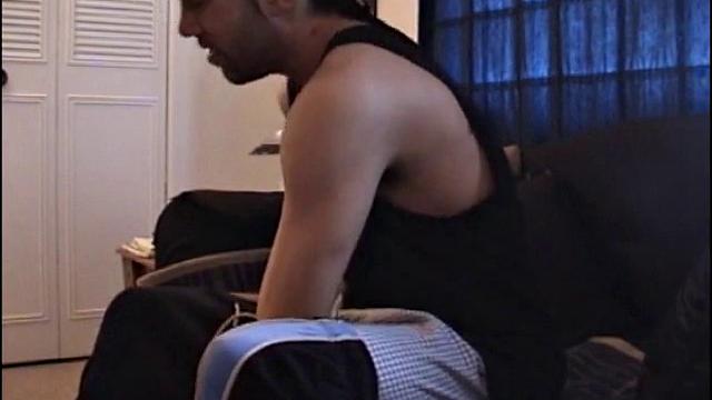 Straight Enrique Gives Head