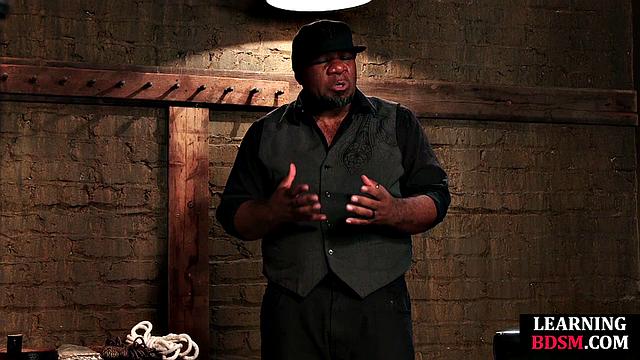 BDSM Nasty babe gets hardtied