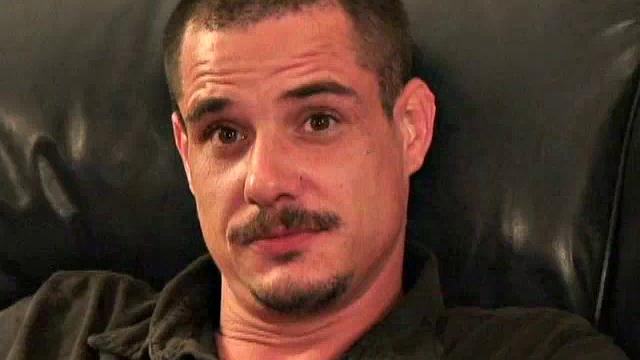 This cool guy came a long way to do this session. Like many of the guys here, he has spent some time in prison, engaged in a lot of illegal activities, and is just trying to make it in life. Frank is 35 years old, 5' 7", and 145 pounds.