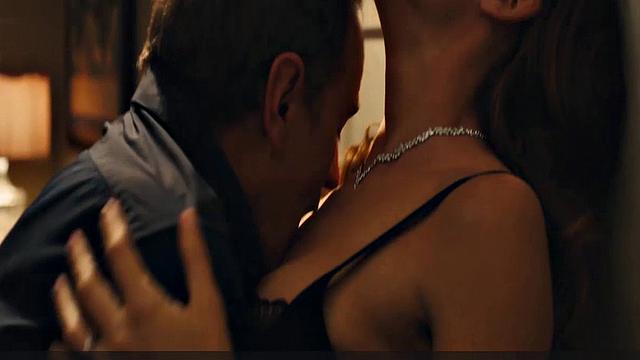 Jennifer Garner's Side Boob