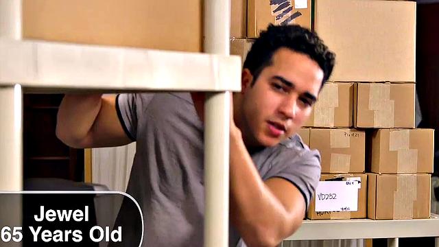 60something Jewels in a threesome with two 20somethings