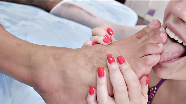 Clip from The Hungarian Hunkster