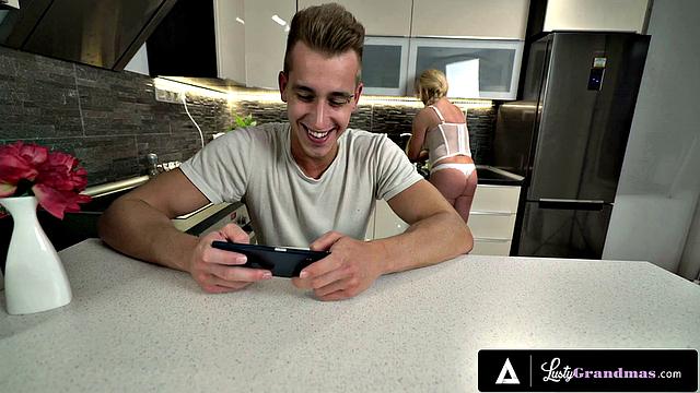 LUSTY GRANDMAS - Gorgeous GILF With Big Tits Gets Her Mature Pussy Fucked