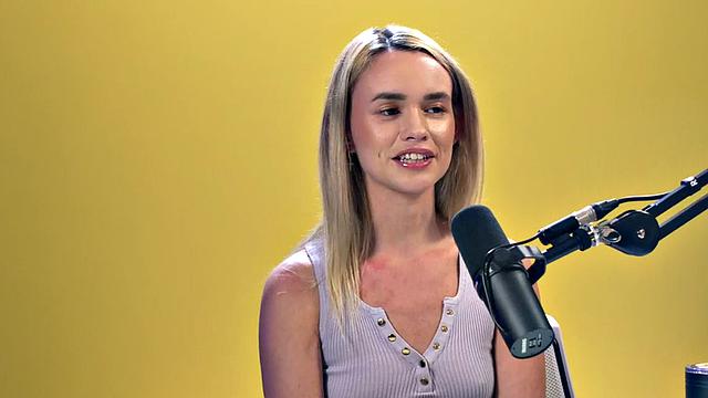 Hairy 21yo slut solo casting and showing desire