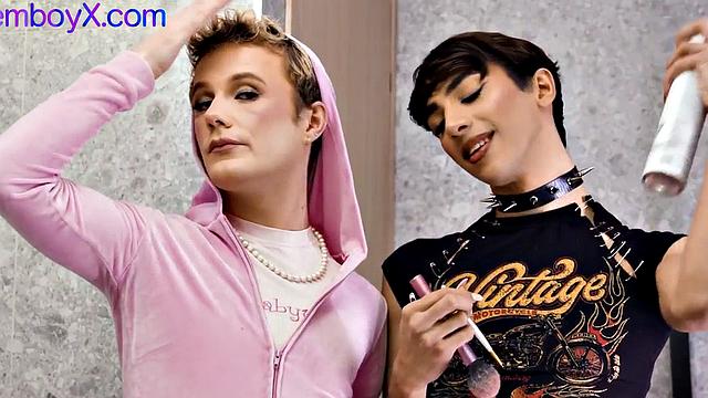 21yo boys bareback fucked in 3some by muscled hunk