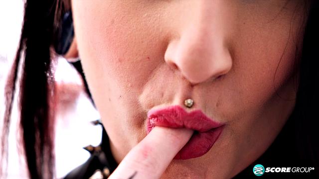 Nyx Monroe: Horny Kitten