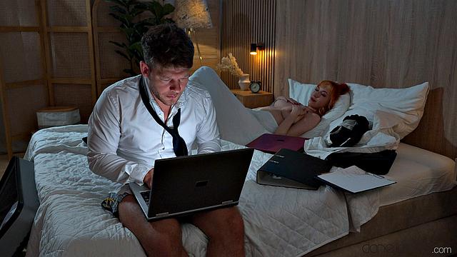 Cheeky colleague cheats on spouse