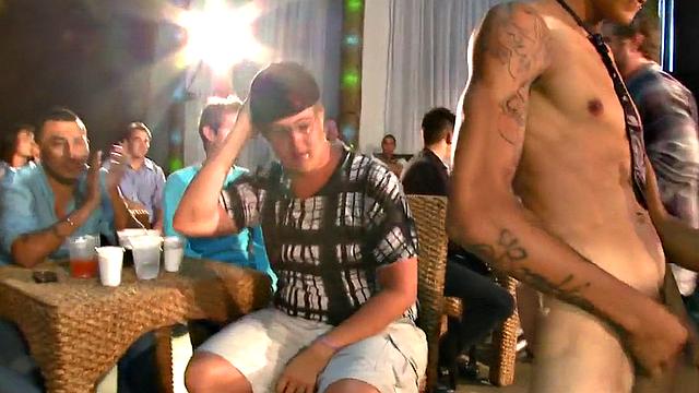 Real Stripper Sucked by Amateurs