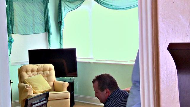 жадная до секса жена сама просит чужой член в день свадьбы