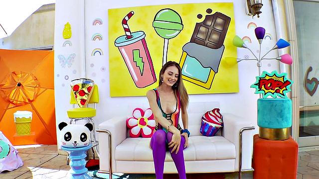 Kyler's Gorgeous Gapes