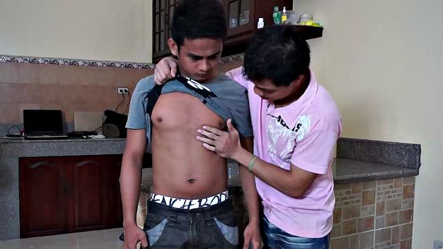 Straight Boy Willy Fucks Vahn