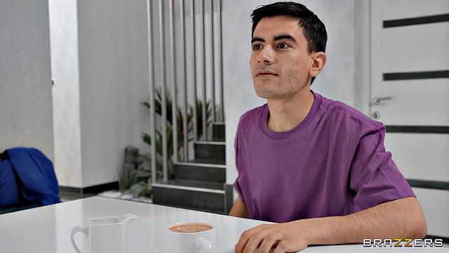 Balls Deep In MILF's Bubble Bath