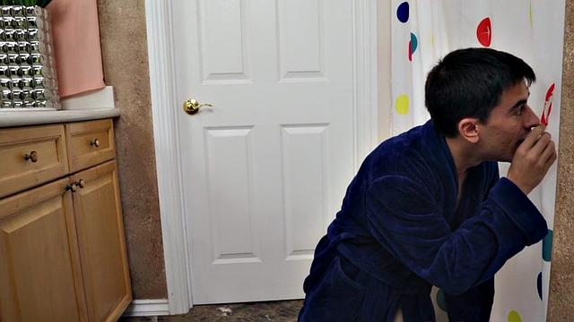 Roundbutt babe anal riding hung guy before bentover