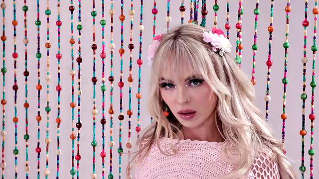 Blonde Hippie with Natural Tits Cherry of the Month Lilly Bell Shows Solo Masturbation