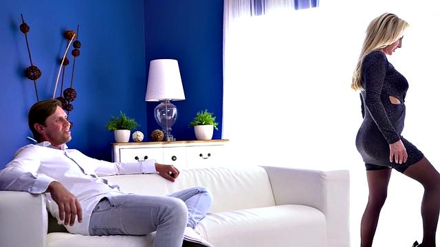 Raunchy lingerie milf riding and sucking cock in kinky duo