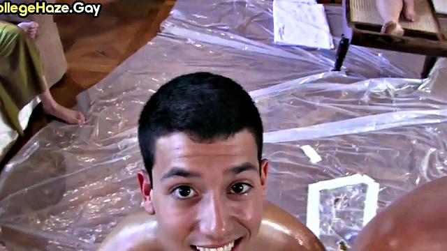 Sportive twink analfucked by his lover