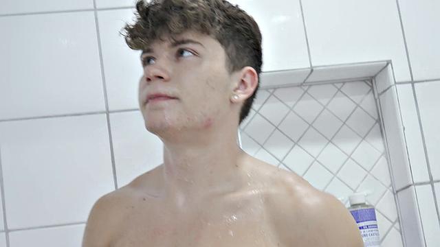 Girthy 21-Year-Old Fucks