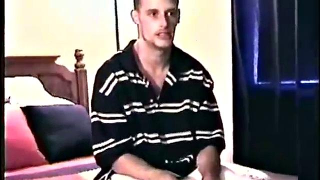 Touch My Cock, Buzz Boy