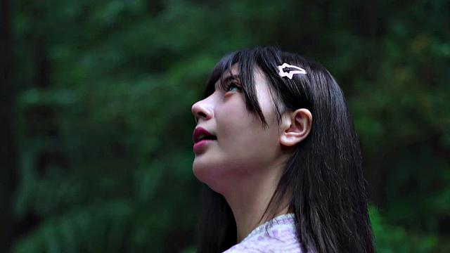 Welcome to our model Ranako In the wood