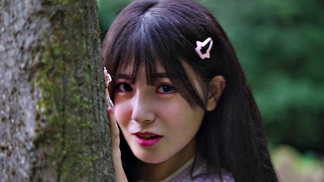 Welcome to our model Ranako In the wood