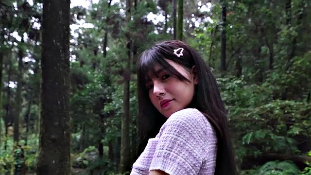 Welcome to our model Ranako In the wood