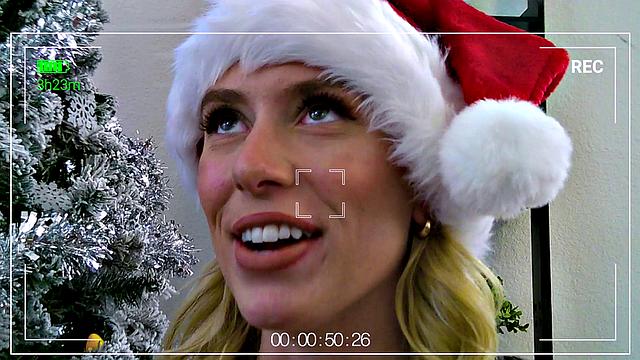 страстная семейная встреча на рождество превращается в групповуху