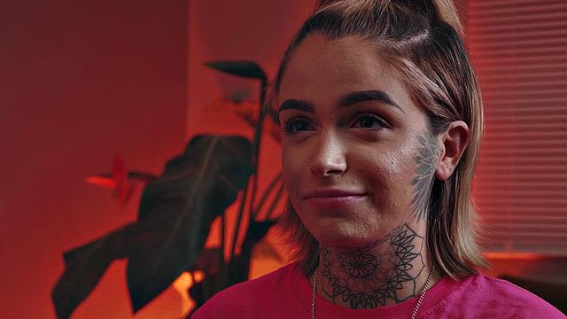 Slutty anal nun in pantyhose fucked by priest in office