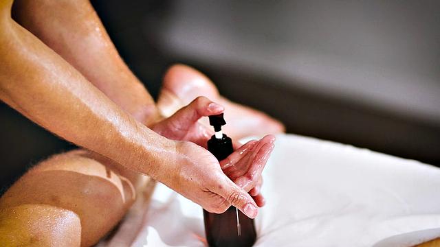 Asian Bottom Boy Drilled By Muscle Hunk - ASGmax