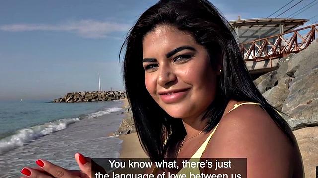 Curvy Latina gets pulled for outdoor in POV action