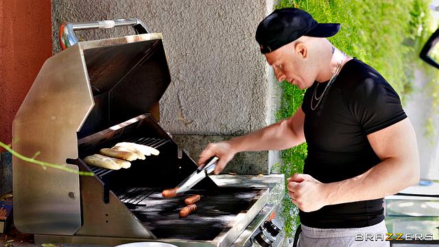 Cum To The Cookout - Clap Cheeks!