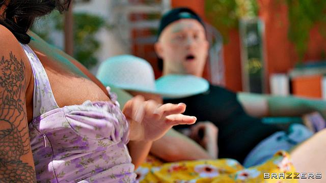 Cum To The Cookout - Clap Cheeks!