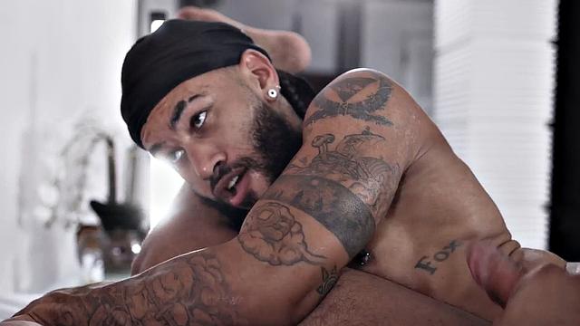 IR amateur assfucking and stroking Latino stud