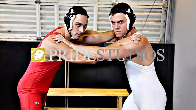 FamilyCreep - Latino Stepdad Barebacks Jock Stepson In His Dreams