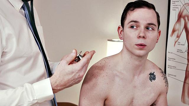 Tall DILF doctor fucks petite twink in infirmary