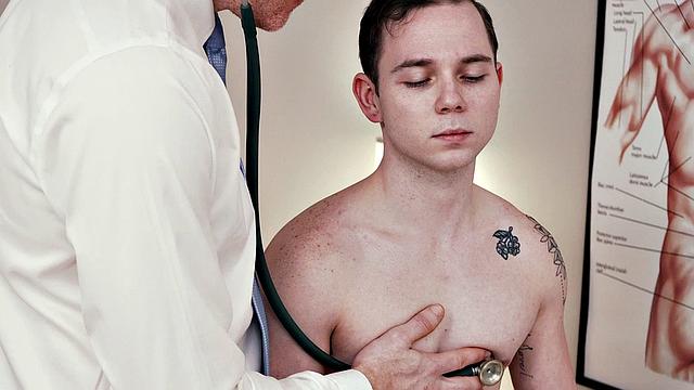 Tall DILF doctor fucks petite twink in infirmary