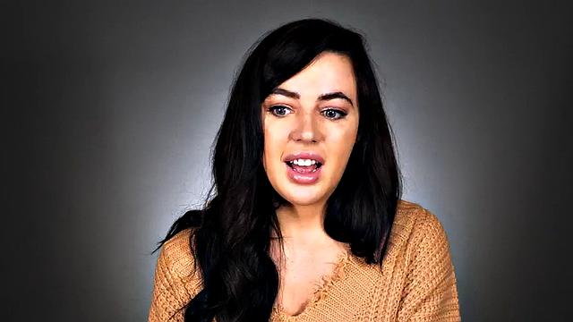 Tiny 21yo babe solo toying and dildoing after casting