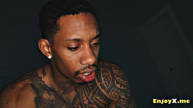 Selva and Jesus' raw hook-up session in a car ride. Latin pleasure Selva Lapiedra provides her juicy, unshaven fuckbox and hard rump to a large man-meat.