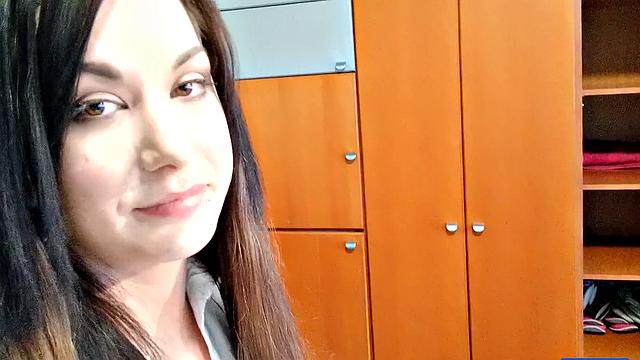 Virgin patient wants the doctor's cock