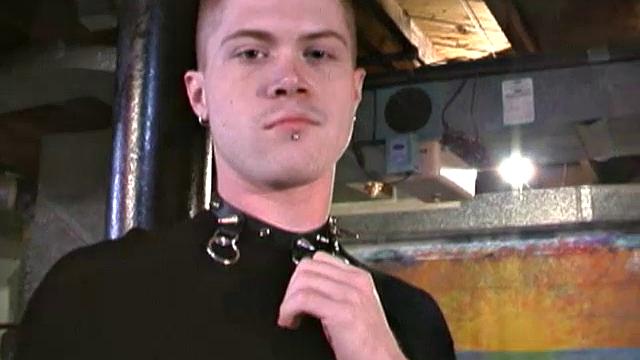 Christian Pierce Masturbates