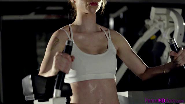 Redhead Creampie - S1:E10