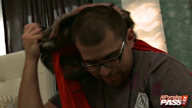 Wife sucking big cock