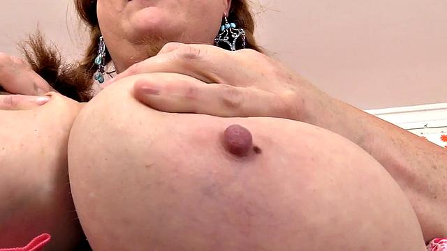 Frisky Julie Ann More Has Her Pussy Reamed by a Dildo Machine