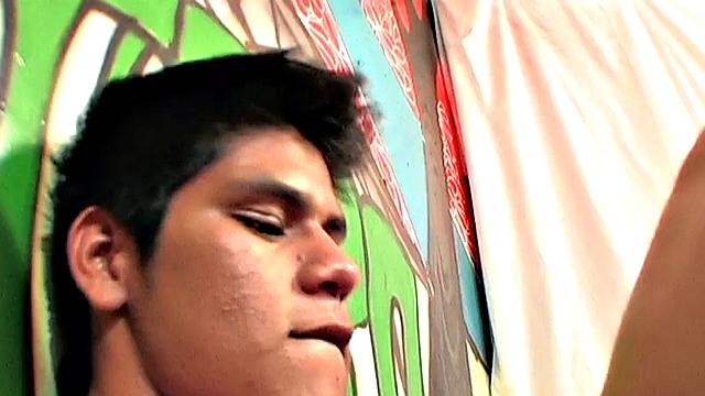 Amateur 21yo Spanish Latino twink assfucked by cock